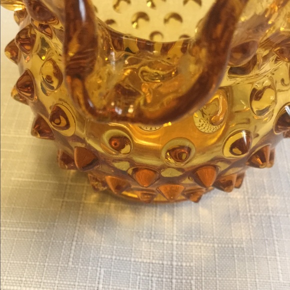 Fenton Gold Hobnail Vase - Picture 3 of 4
